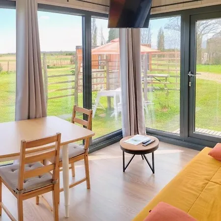 Moderne Avec Grandes Baies Vitrees Et Espace Plancha *