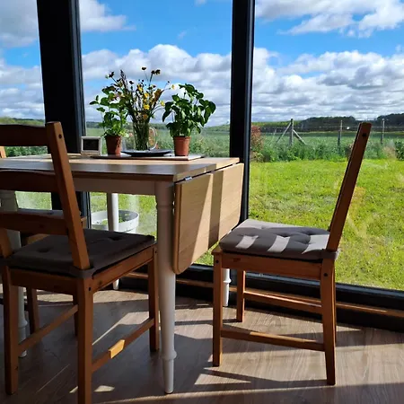 Moderne Avec Grandes Baies Vitrees Et Espace Plancha