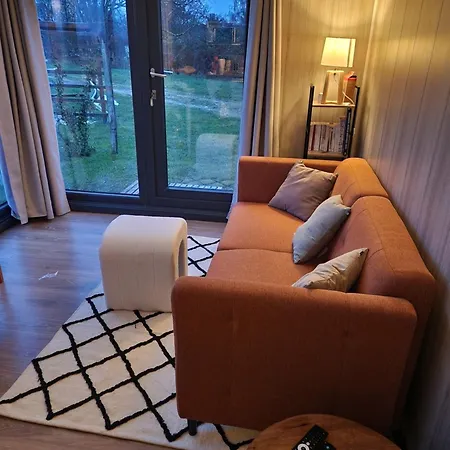 Moderne Avec Grandes Baies Vitrees Et Espace Plancha Bussy-le Repos
