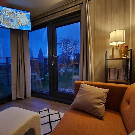シャレー Moderne Avec Grandes Baies Vitrees Et Espace Plancha